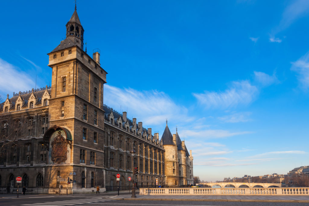 La conciergerie - paris - batiment historique paris - groupe cea